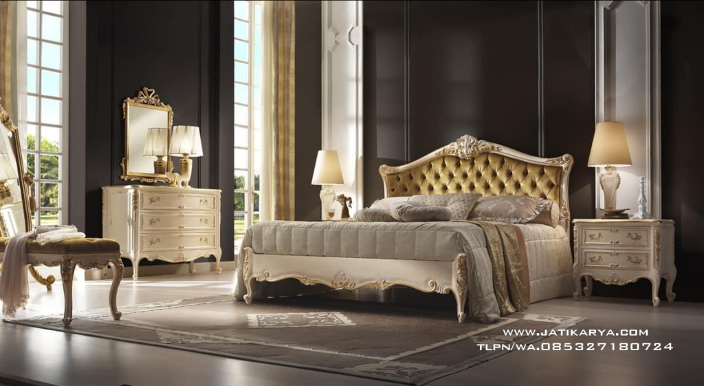 Set Kamar Tidur Ukiran Mewah Klasik Jepara Jati