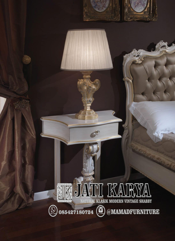 Detail Meja Lampu Minimalis Ukir Set Tempat Tidur Minimalis Ukiran Mewah Jati Karya