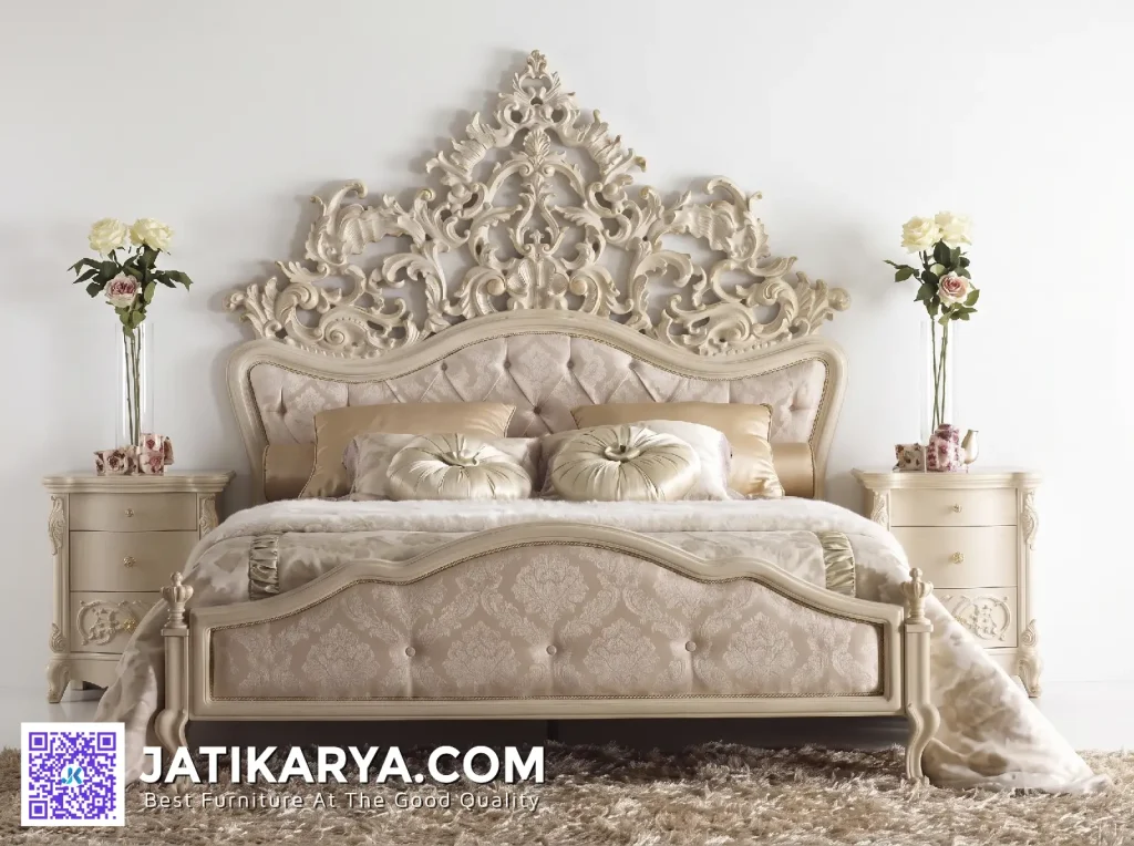 Jual Tempat Tidur Mewah Ukiran Klasik Jepara