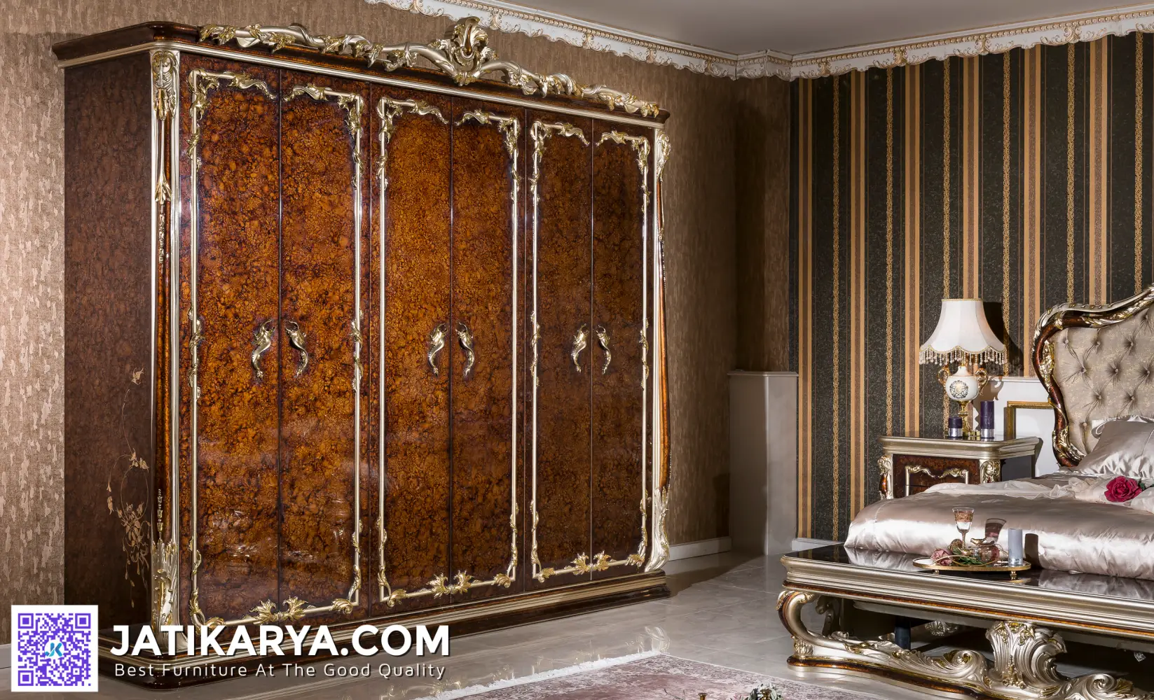 Wardrobe Classic Lemari Pakaian Interior Set Kamar Tidur Mewah Jati Jepara